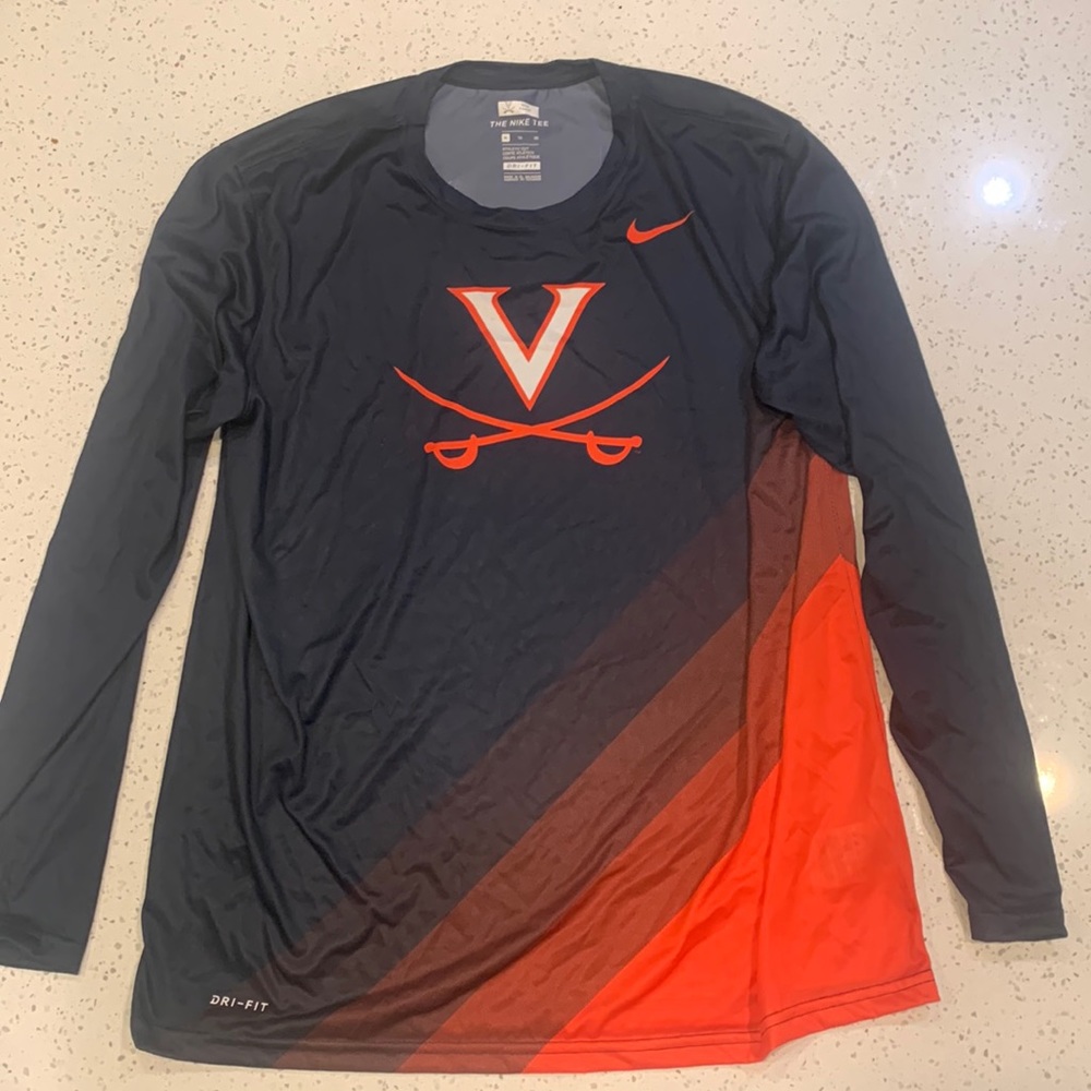 Virginia Cavaliers Nike long sleeve dri-fit